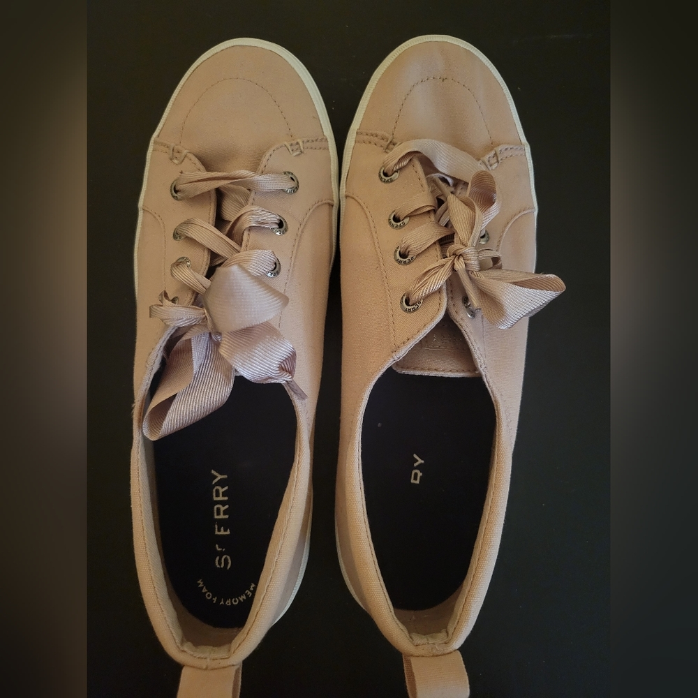Pink Sperry size 10 with ribbon laces